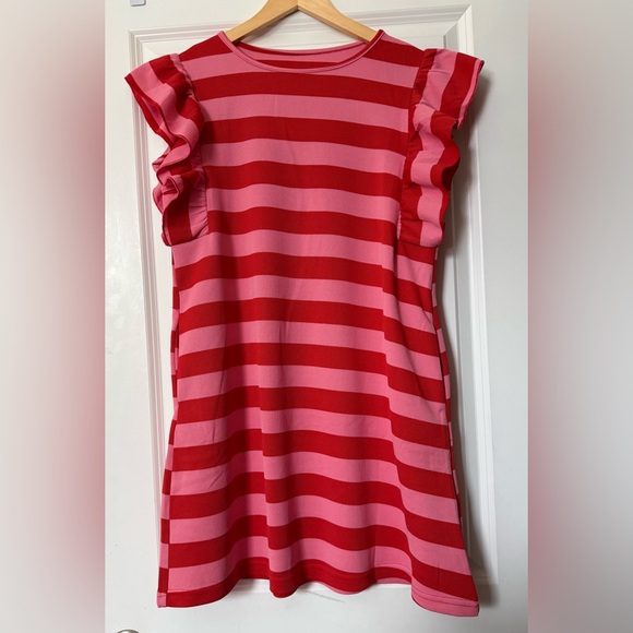 Bold Pink and Red Midi Shift Dress, flutter Sleeves - Picture 2 of 3